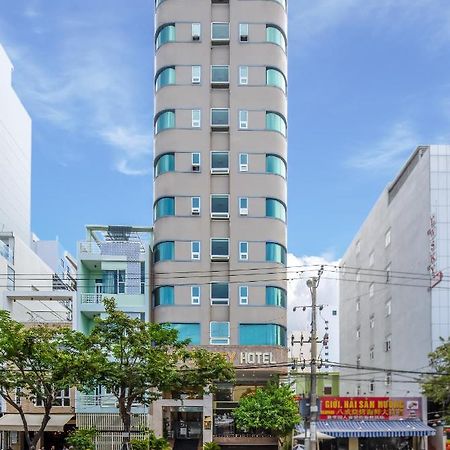 Bay Sydney Hotel Da Nang Exteriör bild